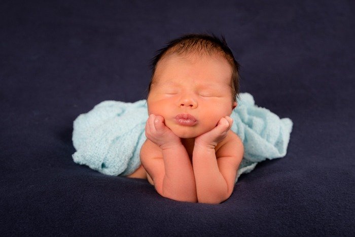 Choosing a Newborn Photographer 5