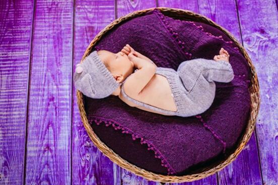 Newborn Safety in Photography: Best Practices 3